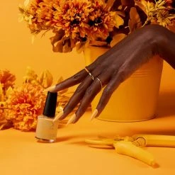 CND Vinylux Nail Polish, The Marigolds -CND Butik 639370009759 2