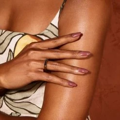 CND Vinylux Nail Polish, 404 Terracotta Dreams -CND Butik 639370009841 3