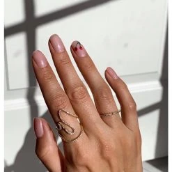 CND Vinylux Nail Polish, 103 Beau 8 CND Vinylux Nail Polish, 103 Beau -CND Butik 639370098661 1