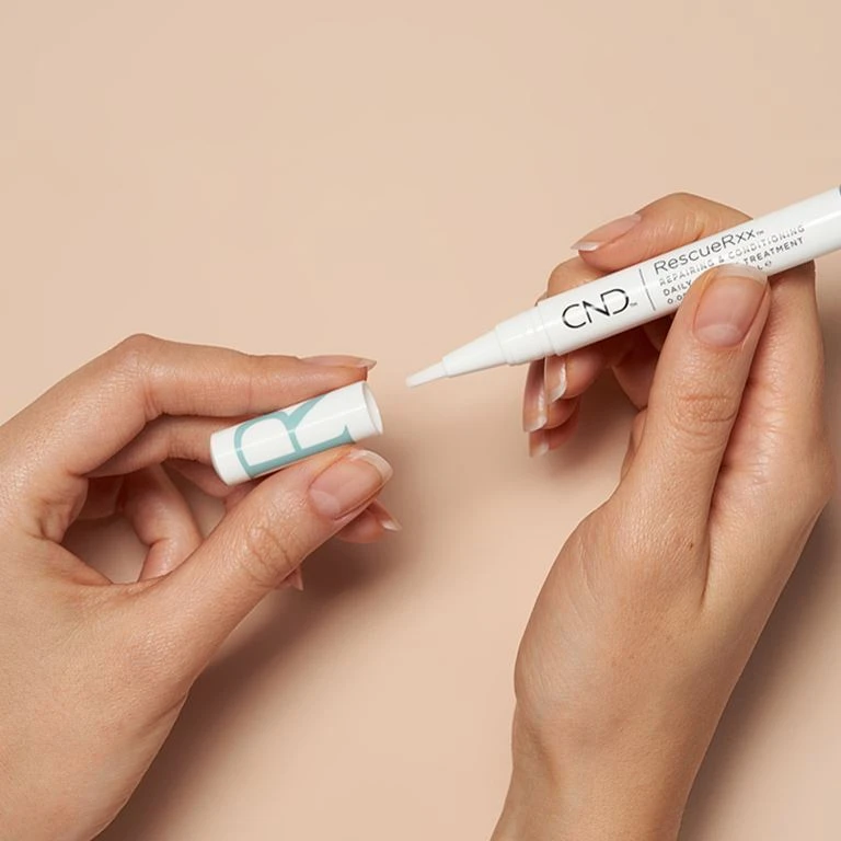 CND Essentials Care Pen Rescuerxx 4 CND Essentials Care Pen Rescuerxx - Billede 4